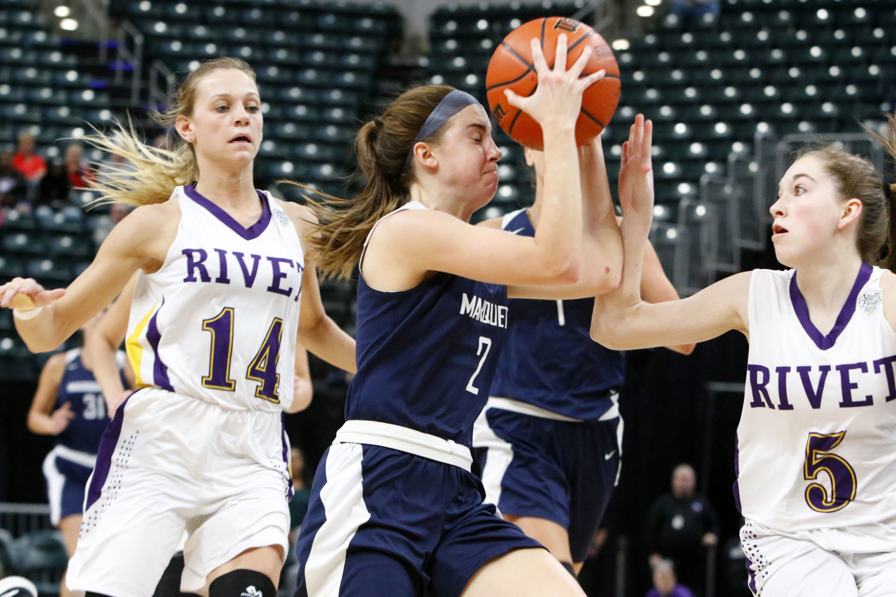 Marquette Catholic vs. Vincennes Rivet in Class A championship
